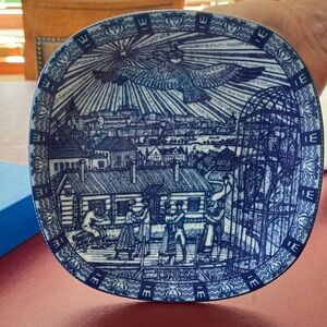 1982 Julen Rorstrand Sweden Plate